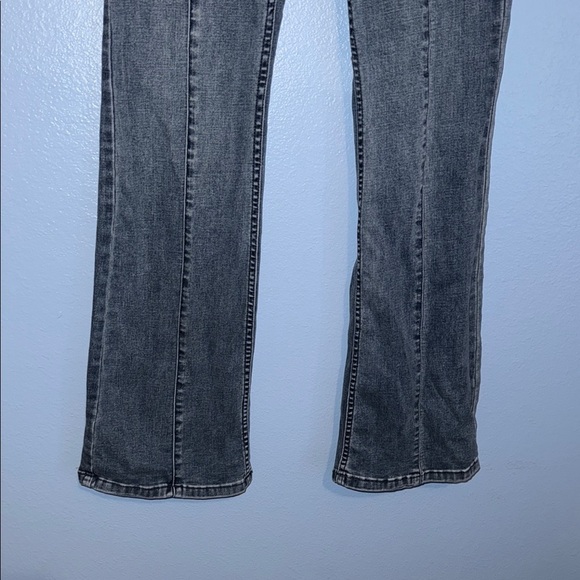 We the Free Flare Pull On Front Seam Jeans - size 28. K - Picture 3 of 5